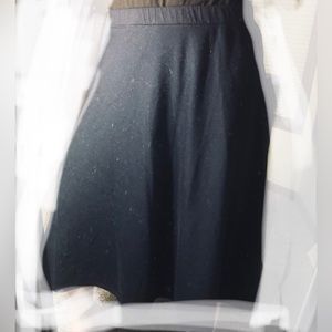 ❤️ Laura Scott M Navy midi skirt